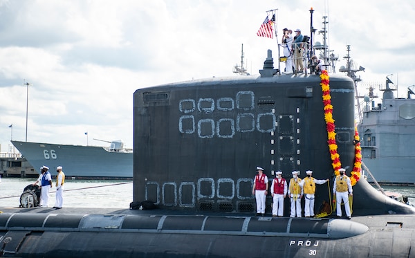 The Virginia-class fast-attack submarine USS New Mexico (SSN 779) returns to its homeport at Naval Station Norfolk, Sept. 15, 2021.