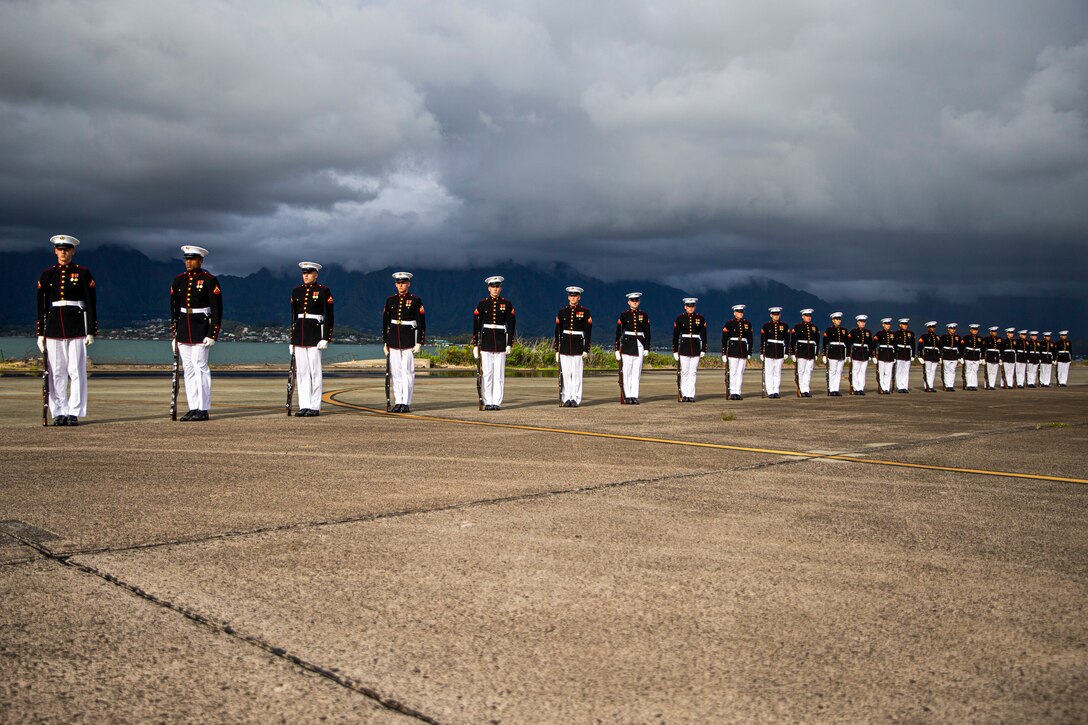 Marines with the Silent Drill Platoon execute their “long line” sequence on the flight line at Marine Corps Base Hawaii, Sept. 10, 2021.