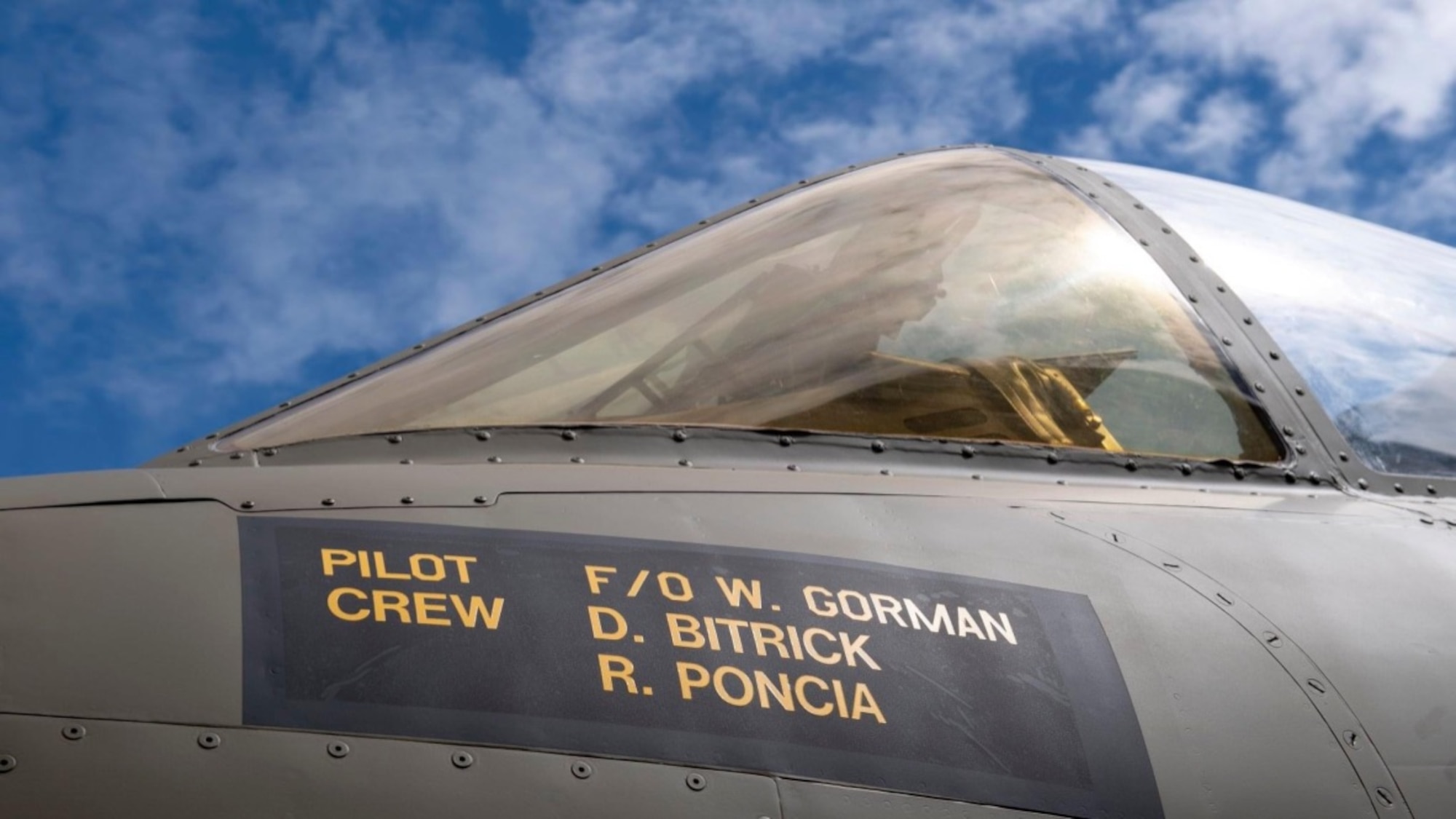 Closeup of the pilot and crew chief placard on the 190th Fighter Squadron Heritage Hog, May, 2021. (Courtesy Maj Tom Silkowski, 190th Fighter Squadron, Idaho Air National Guard)