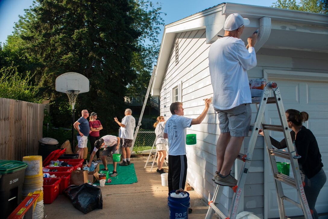 USACE Omaha Members Participate in the 2021 Paint-A-Thon Event