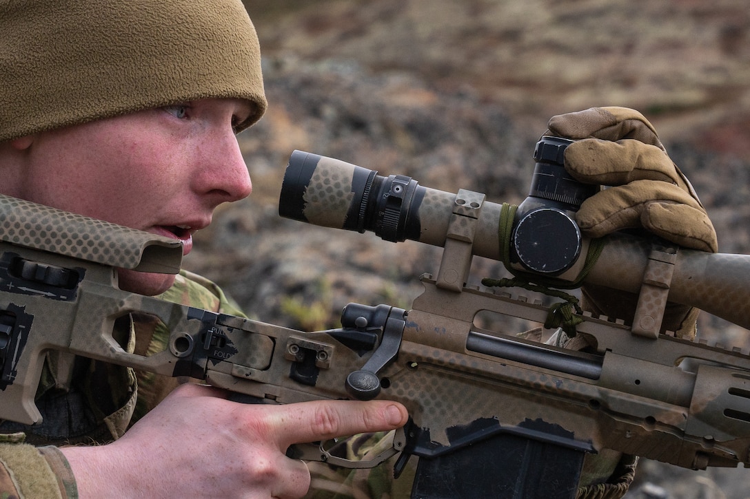 '1 Geronimo' Paratroopers try out for Scout Platoon