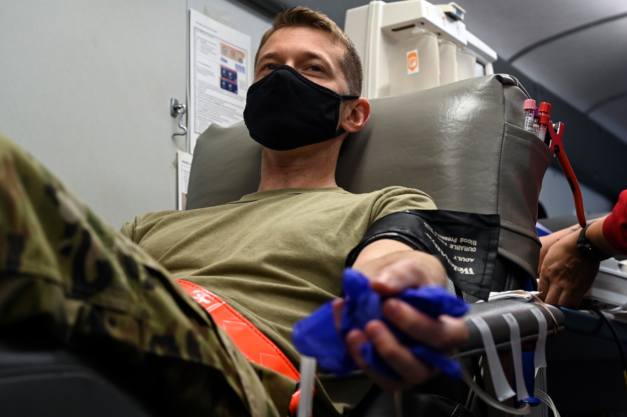 Nomads donate blood, save lives