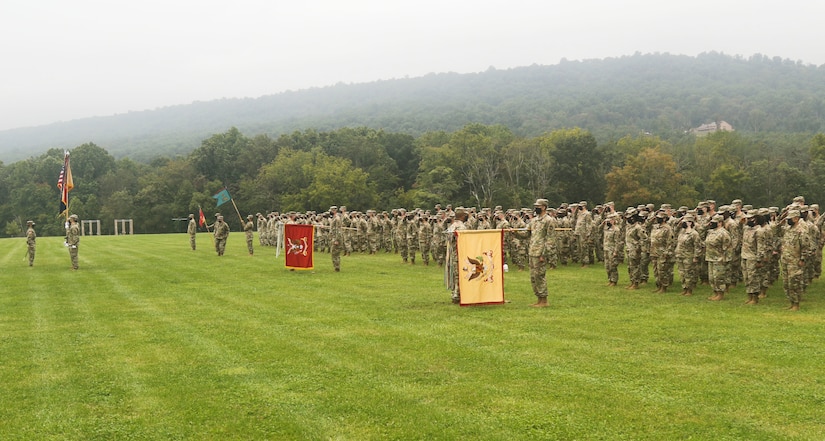 Soldiers with the 213th Regional Support Group gathered at Strickler Field on Fort Indiantown Gap Sept. 17 to witness the transfer responsibility from Command Sgt. Maj. Andrew Campbell to Command Sgt. Maj. Marc Weiss in a traditional ceremony. (U.S. Army National Guard photo by Staff Sgt. Zane Craig)