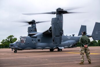 A CV-22A Osprey assigned to the 352d Special Operations Wing prepares to take off during an Agile Combat Employment exercise at RAF Fairford, England, Sept. 13, 2021. Airmen from the 501st Combat Support Wing, 100th Air Refueling Wing and 352d SOW partnered to conduct an ACE exercise to test their overall readiness and lethality capabilities. The exercise enables U.S. forces in Europe to operate from locations with varying levels of capacity and support. (U.S. Air Force photo by Senior Airman Eugene Oliver)