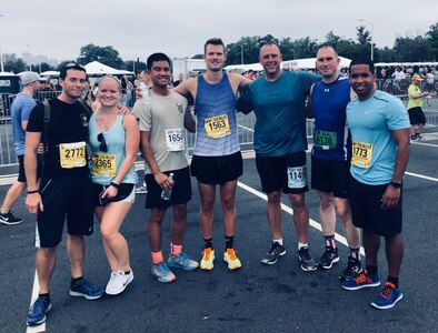 Virginia Soldiers, Airmen race in 34th Army Ten Miler