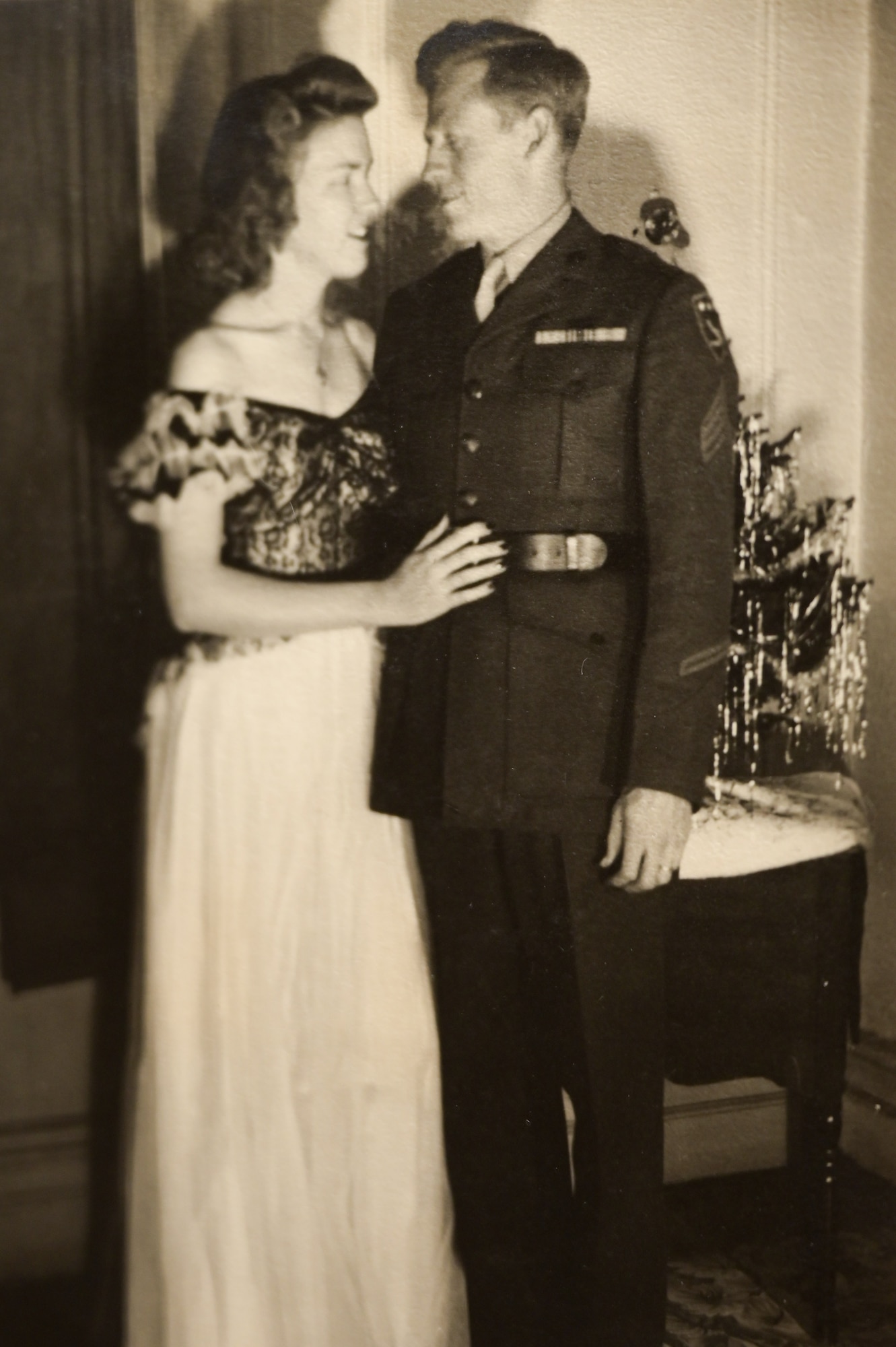 Fran Harris and her husband, Dub Harris, pose for a photo during his service in WWII. (Courtesy Photo)
