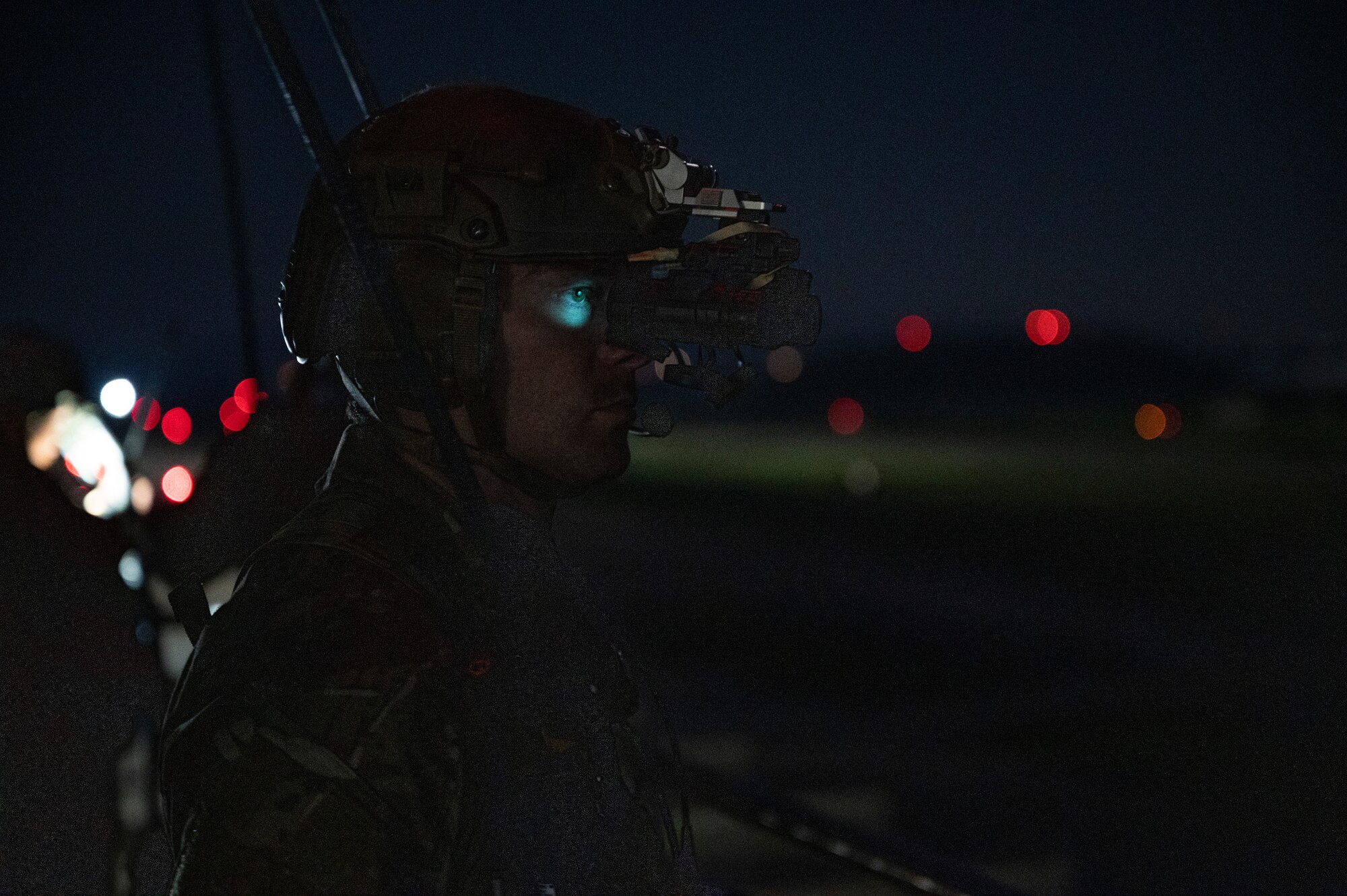 Special Operations Airmen participate in Teak Knife training.
