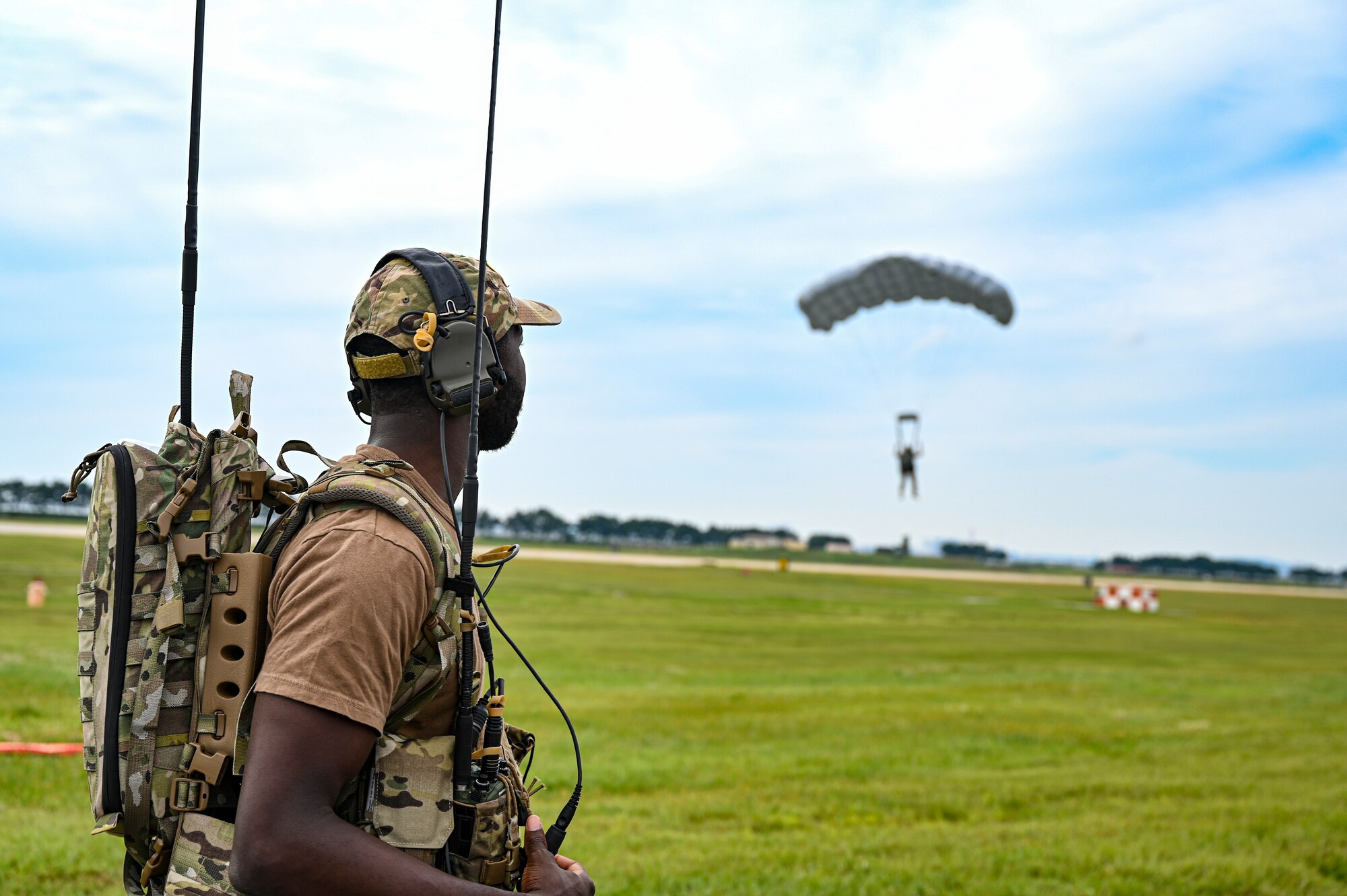 Special Operations Airmen participate in Teak Knife training.