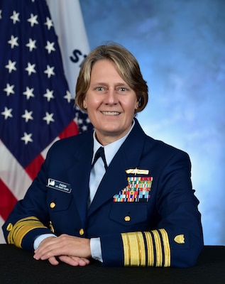 Photo of Admiral Linda L. Fagan