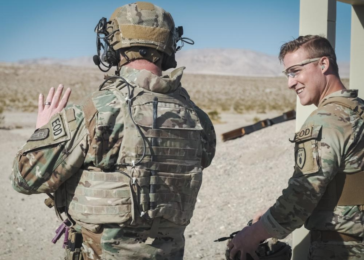 U.S. Army Explosive Ordnance Disposal Technician Earns Master EOD Badge ...