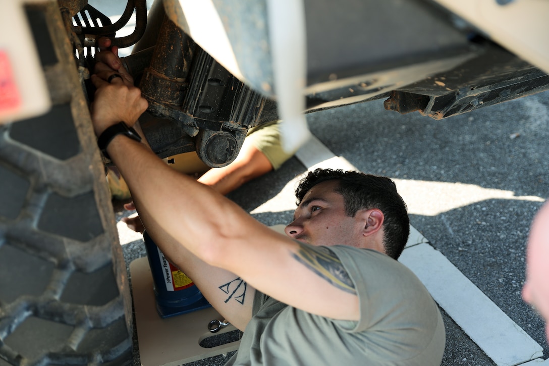 U.S. Army Reserve Soldiers from the U.S. Army Civil Affairs and Psychological Operations Command (Airborne) took part in Joint Light Tactical Vehicle (JLTV) introduction training Aug. 25-26, 2021, at USACAPOC(A) Headquarters, Fort Bragg, N.C., as part of initial JLTV fielding for the command.