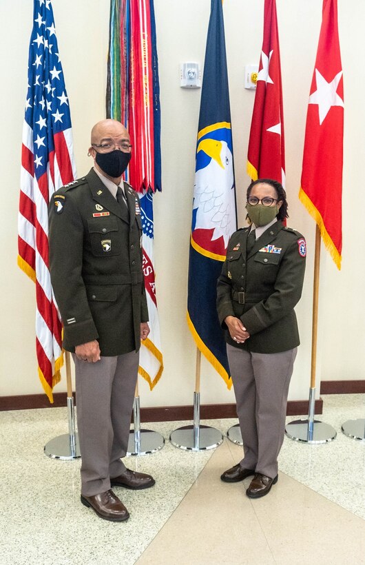 Col. Daphne Davis promoted to brigadier general
