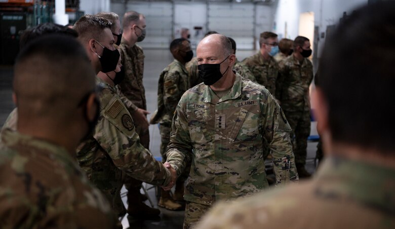 USTRANSCOM commander recognizes contingency response Airmen