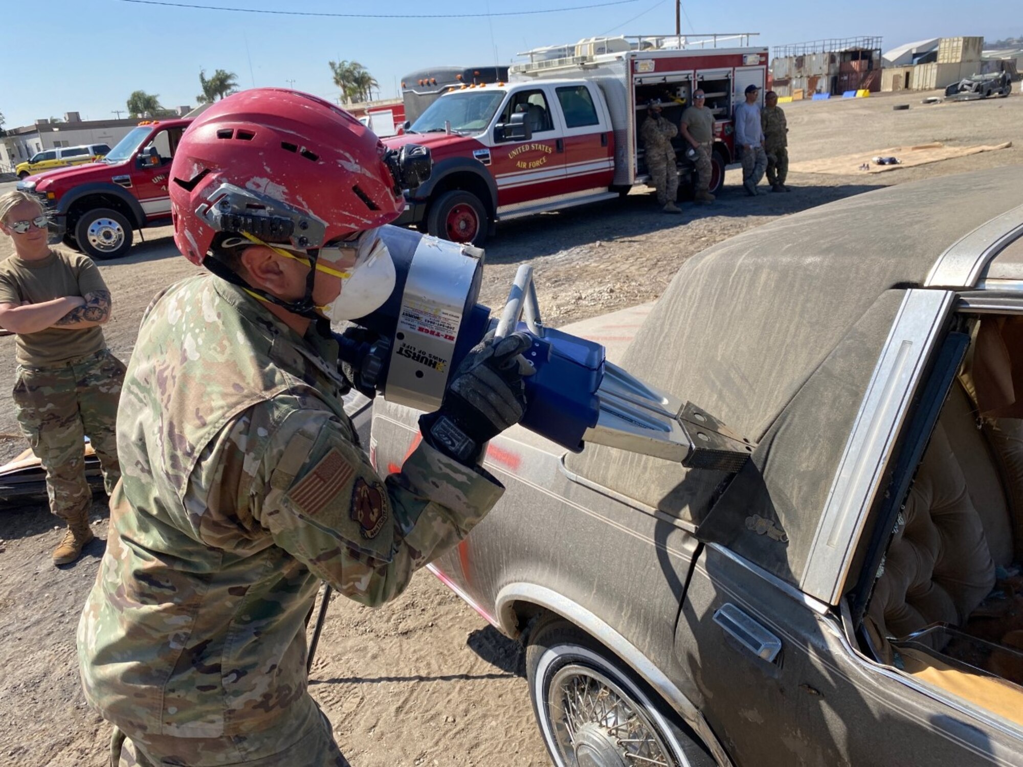 Air National Guard members exercising search and extraction skills