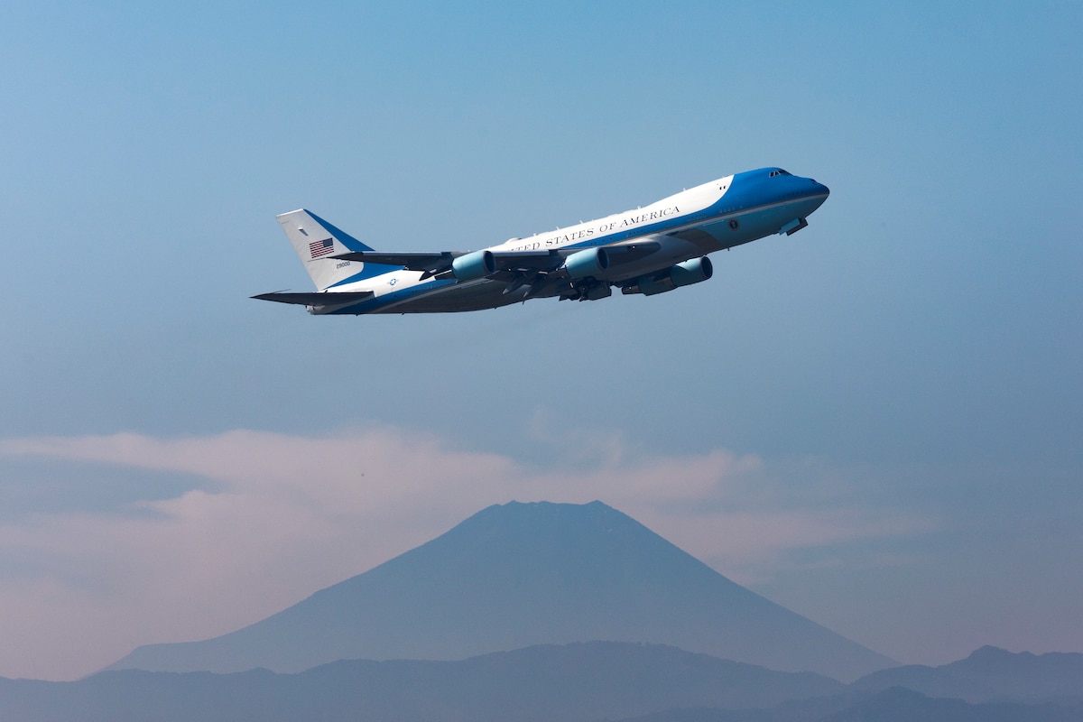 VC-25 - Air Force One > Air Force > Fact Sheet Display