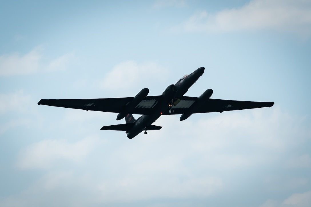 U-2 Dragon Lady flies over Kadena Air Base