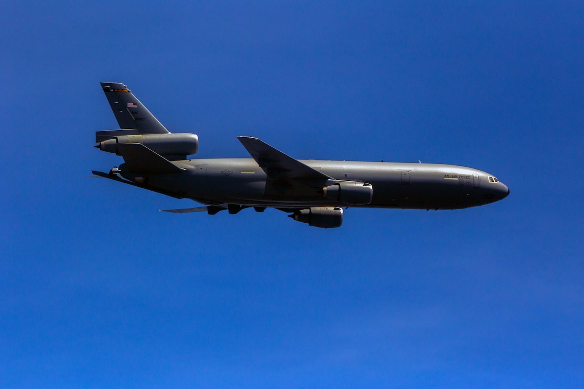 KC-10 Extender