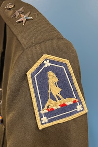 Ceremony introduces new Virginia National Guard HQs shoulder patch