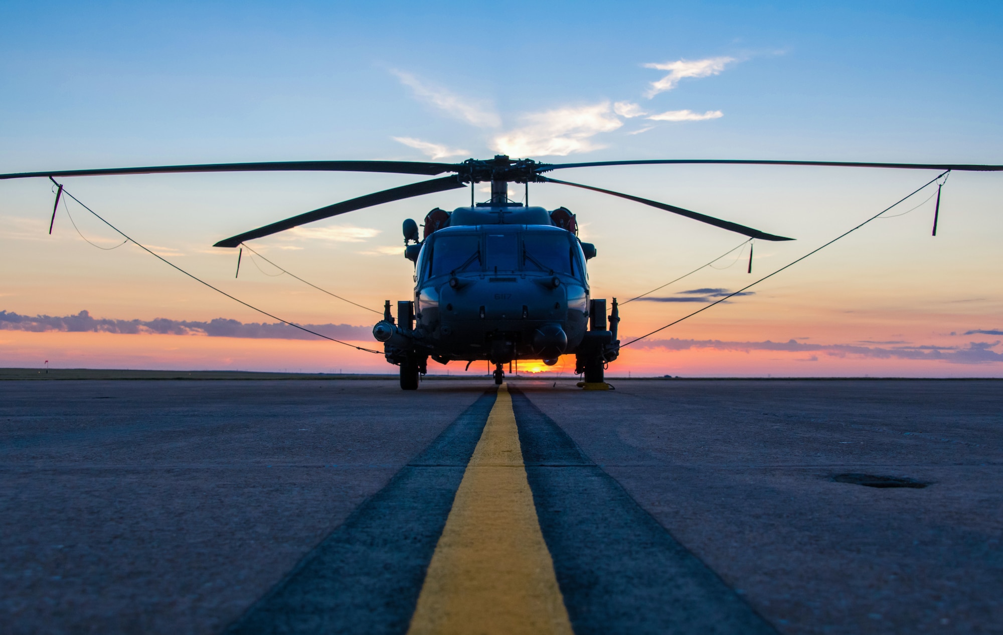 HH-60 Pave Hawk arrives at Sheppard