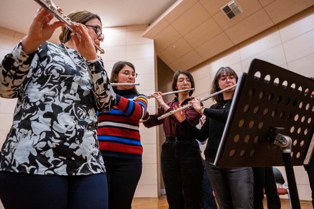 Winds Aloft USAFE Woodwind Quintet engages with Ankara community