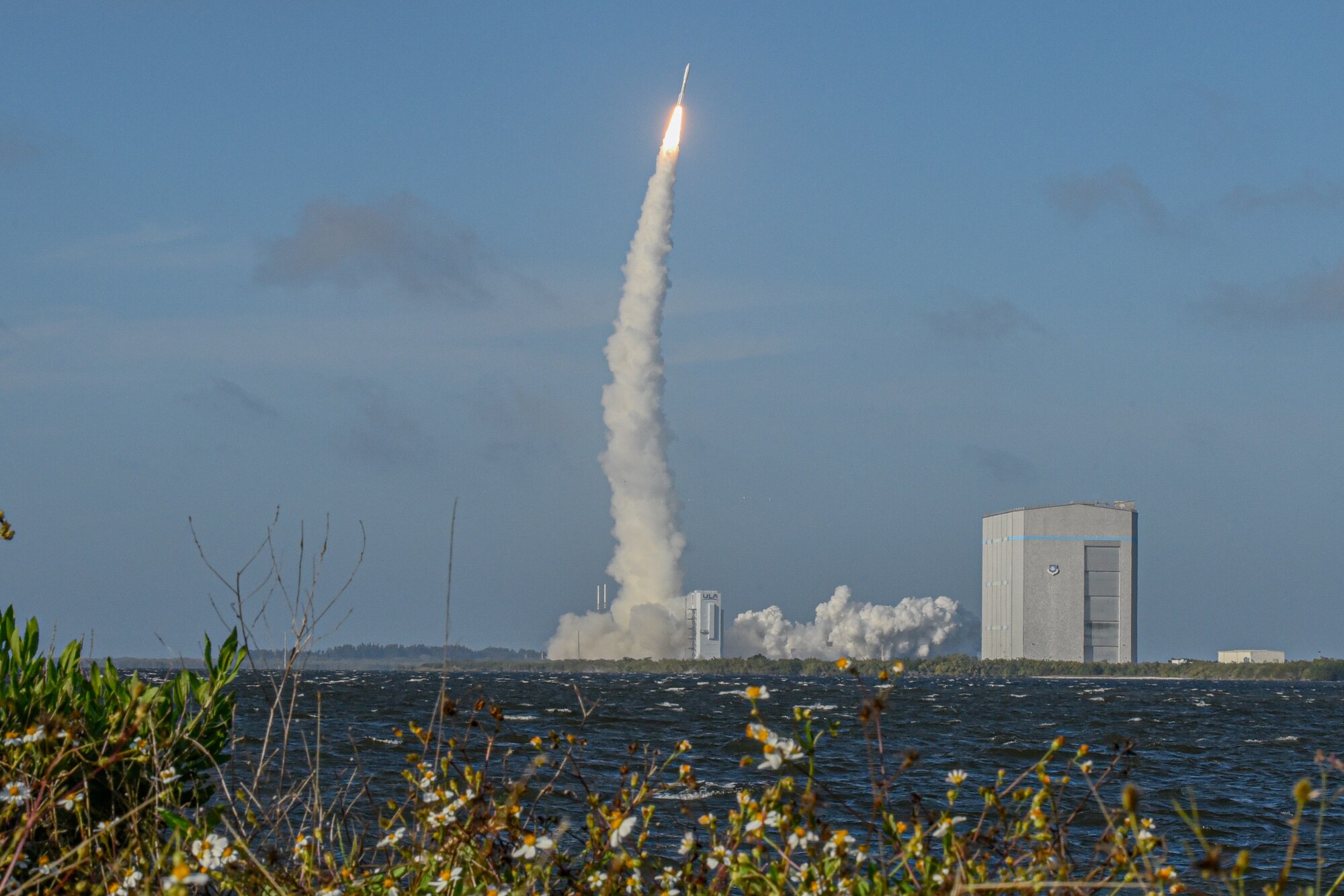 A United Launch Alliance Atlas V rocket carrying the Geostationary Operational Environmental Satellite-T spacecraft for the National Oceanic and Atmospheric Administration (NOAA) and NASA lifts off from Space Launch Complex 41 at Cape Canaveral Space Force Station, Fla, March 1, 2022. GOES-T will provide NASA and NOAA with continuous imagery and atmospheric measurements of Earth’s Western Hemisphere, lightning detection and mapping, solar imaging and space weather monitoring. (U.S. Space Force photo by Airman 1st Class Dakota Raub)