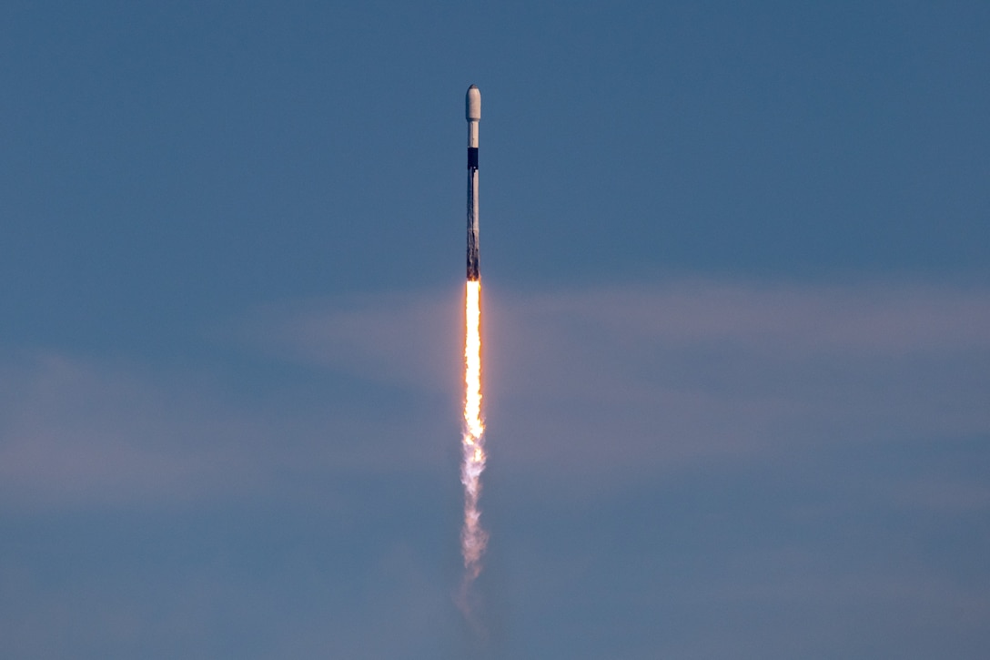 A Falcon 9 rocket launches from Launch Complex-39A at Cape Canaveral Space Force Station, Fla., March 3, 2022. The Starlink 4-9 mission carried the next batch of SpaceX’s Starlink satellites into orbit. (U.S. Space Force photo by Joshua Conti)