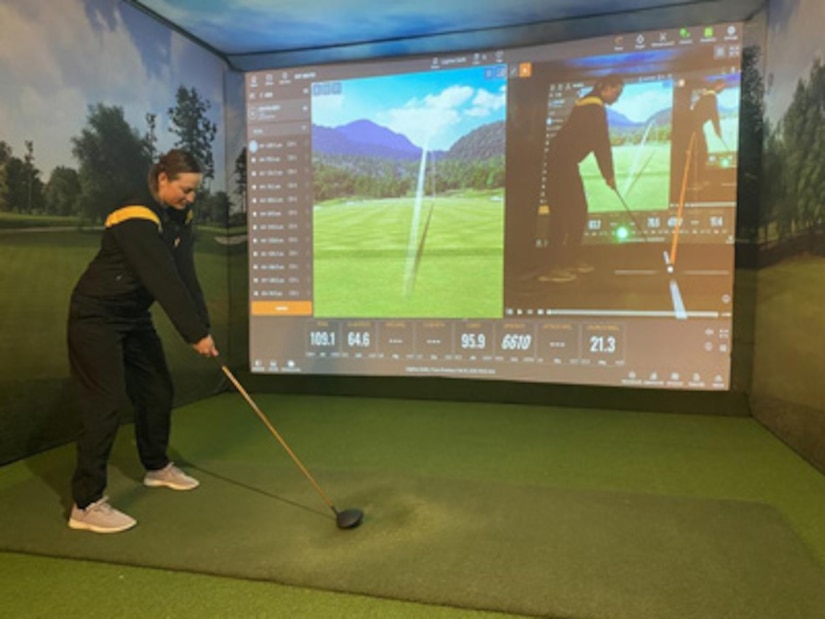 Soldiers at the Fort Carson Soldier Recovery Unit (SRU) in Colorado have been participating in an indoor golf program and then bonding over international cuisine afterward.