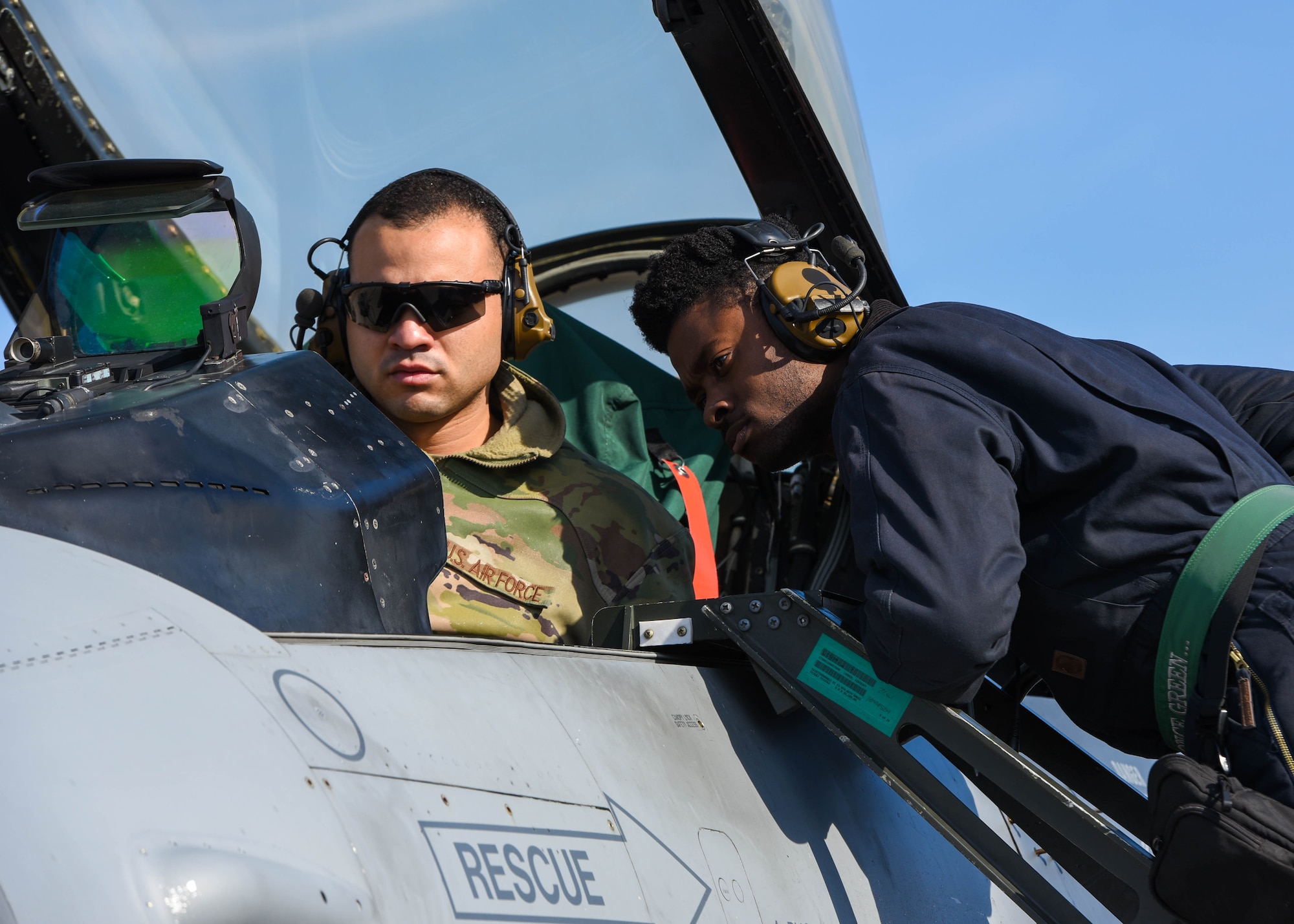 U.S. Air Force Staff Sgt. Jean Rodriguez and Staff Sgt. Roddrick Davenport, 555th Aircraft Maintenance Unit F-16 Fighting Falcon Avionic technicians, run operational checks on an F-16 at Aviano Air Base, Italy, March 2, 2022. The 31st Fighter Wing’s multi-capable Airmen stand ready to support U.S. Air Forces in Europe and Air Forces Africa and its NATO allies in support of ongoing operations currently in Europe. (U.S. Air Force photo by Senior Airman Brooke Moeder)