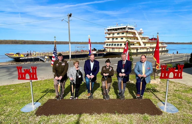 The Memphis District held a groundbreaking ceremony in Caruthersville, Missouri, April 3, 2022, to celebrate a federally funded project to replace the Caruthersville Mississippi River floodwall. The new floodwall will enhance the safety of more than 135,000 residents, $6.28 billion of property, and $7.5 billion of agriculture.