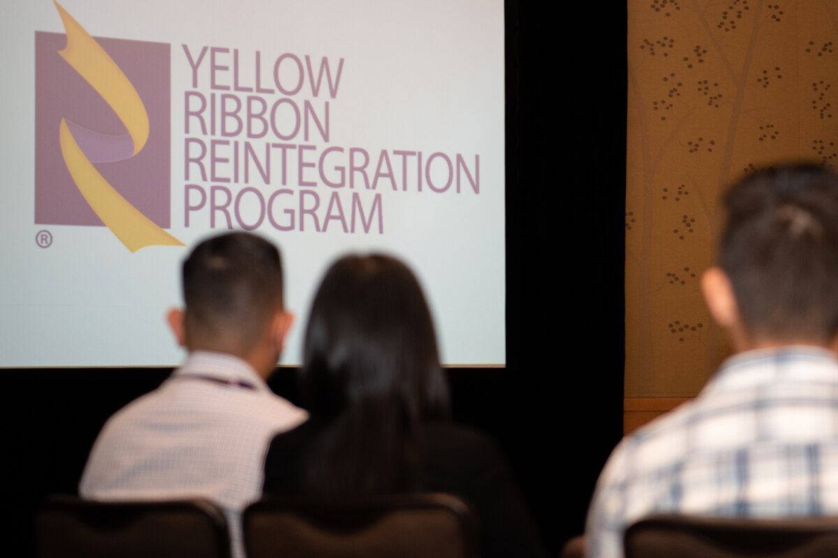 Yellow Ribbon events foster communication among leaders, Airmen