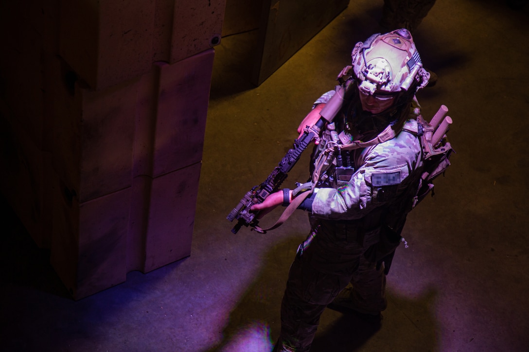 Critical skills operators attending MARSOF Master Assaulter Course rehearse close-quarters battle techniques at Camp Lejeune, N.C., Sept. 1, 2021. MMAC is a five-week course designed to ensure selected team members are capable of conducting unit training and operating as the unit close-quarters battle and dynamic entry expert. (U.S. Marine Corps photo by Cpl. Ethan Green)