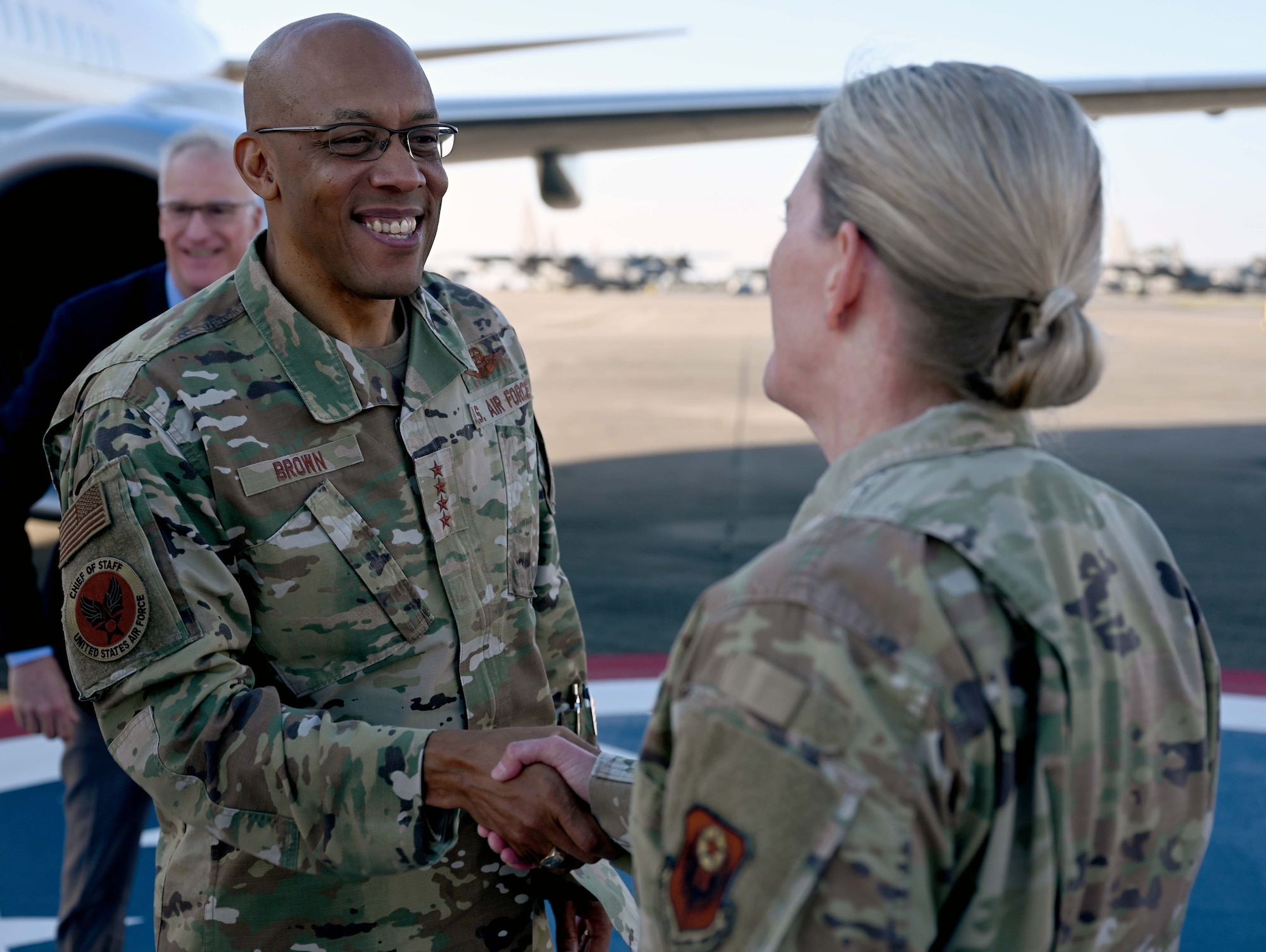 Air Force Chief of Staff Gen. CQ Brown, Jr., greets U.S. Air Force Col. Jocelyn Schermerhorn, commander of the 1st Special Operations Wing, during his visit to Hurlburt Field, Florida, April 4, 2022. Brown’s visit familiarized him with Air Force Special Operation Command’s Force Generation Model to include: Mission Sustainment Teams, Aviation Special Operations Task Units and Special Operations Task Groups. Additionally, Brown held a sensing session with junior enlisted Airmen to discuss challenges faced in the command. (U.S. Air Force photo by Staff Sgt. Brandon Esau)