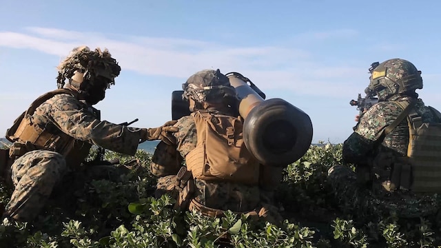 ミリタリー USMC 3rd Force Service Support Group 181101-M-TP103-1260.JPG