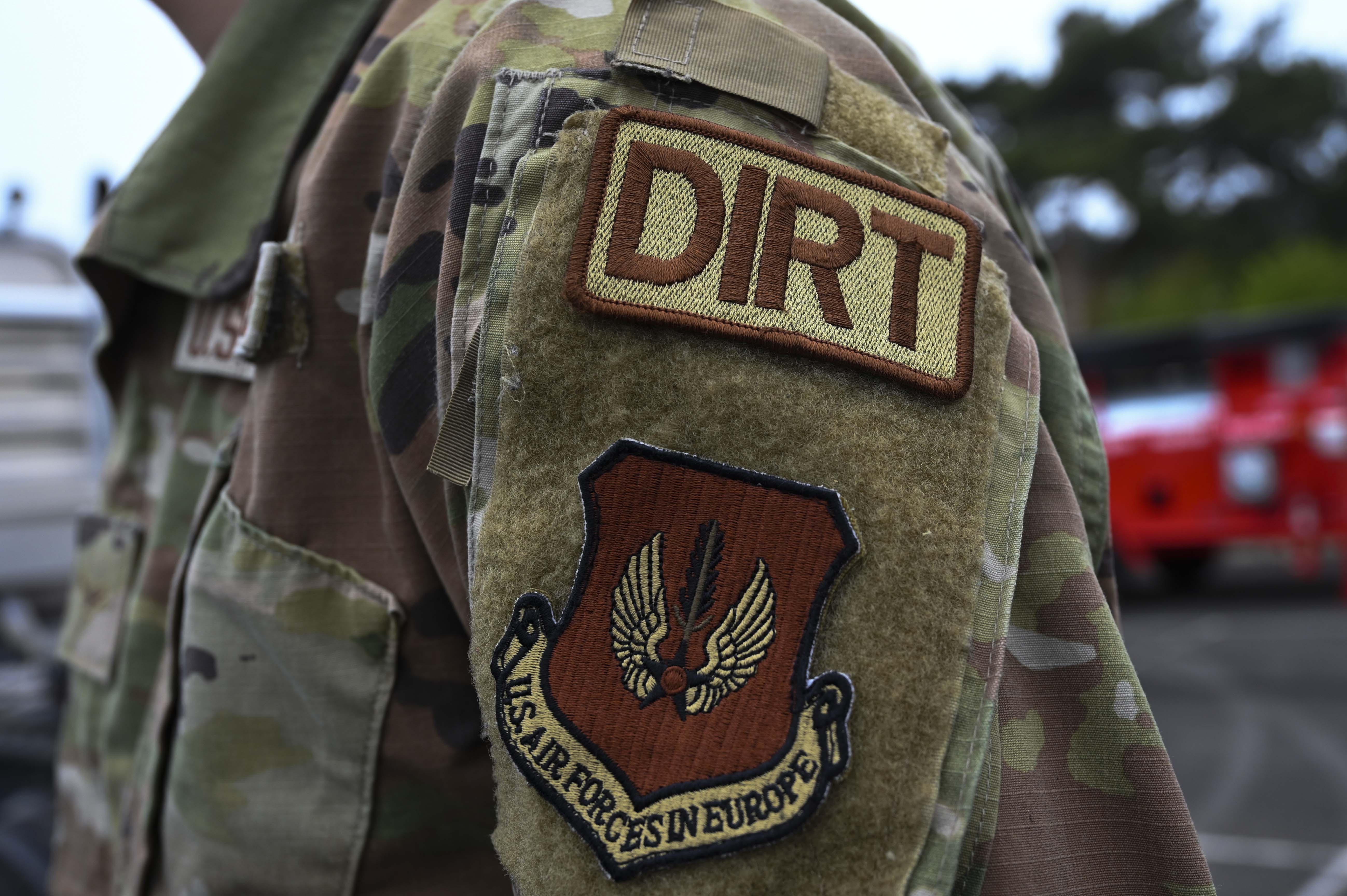 Maintaining the Road 100th CES “Dirt Boyz” > Royal Air Force