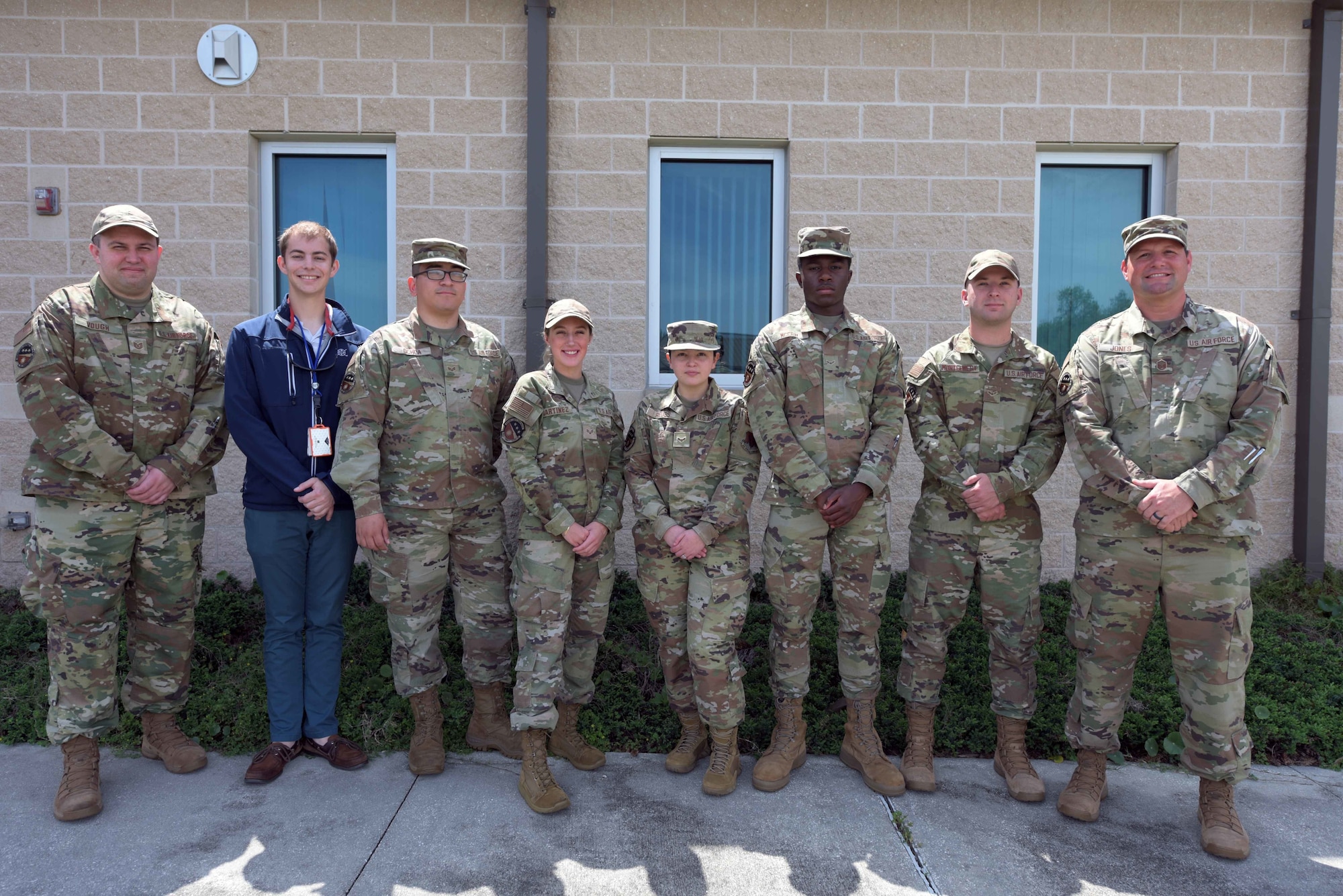 Communications Airmen