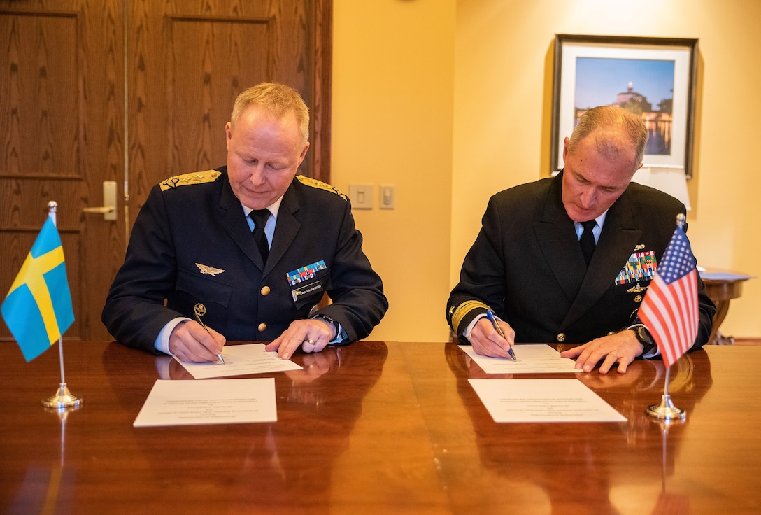 USSPACECOM and Sweden sign a Space Situational Awareness sharing agreement