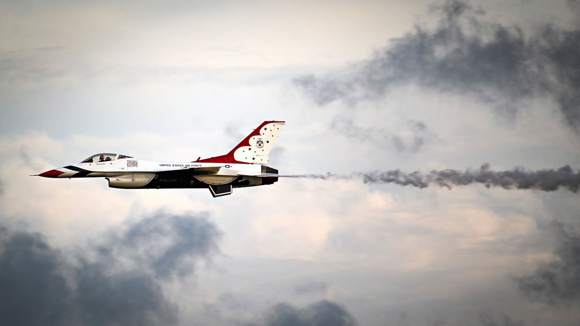 The U.S. Air Force Air Demonstration Squadron "Thunderbirds" fly over Shaw Air Force Base, S.C.