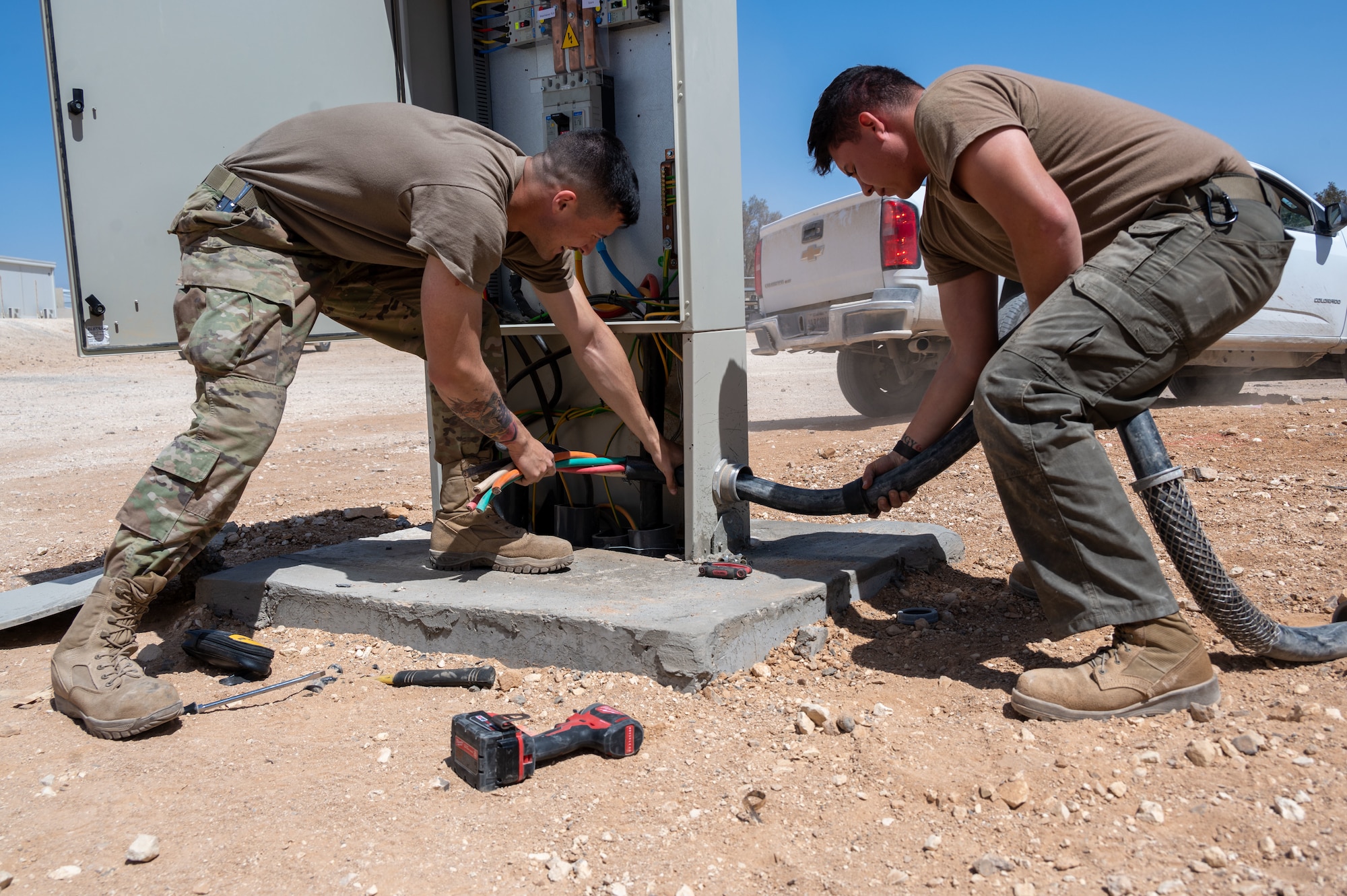 332d Expeditionary Civil Engineer Squadron backup generator install