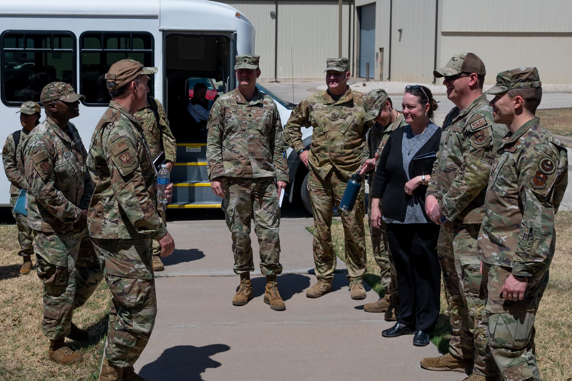 U.S. Air Force Lt. Gen. Kirk S. Pierce, Continental U.S. North American Aerospace Defense Command Region and 1st Air Force commander, is greeted by the 312th Training Squadron leadership at Goodfellow Air Force Base, Texas, April 1, 2022. Pierce was briefed on the special instruments training course material, and the 312th TRS’s new active learning approaches. (U.S. Air Force photo by Senior Airman Michael Bowman)