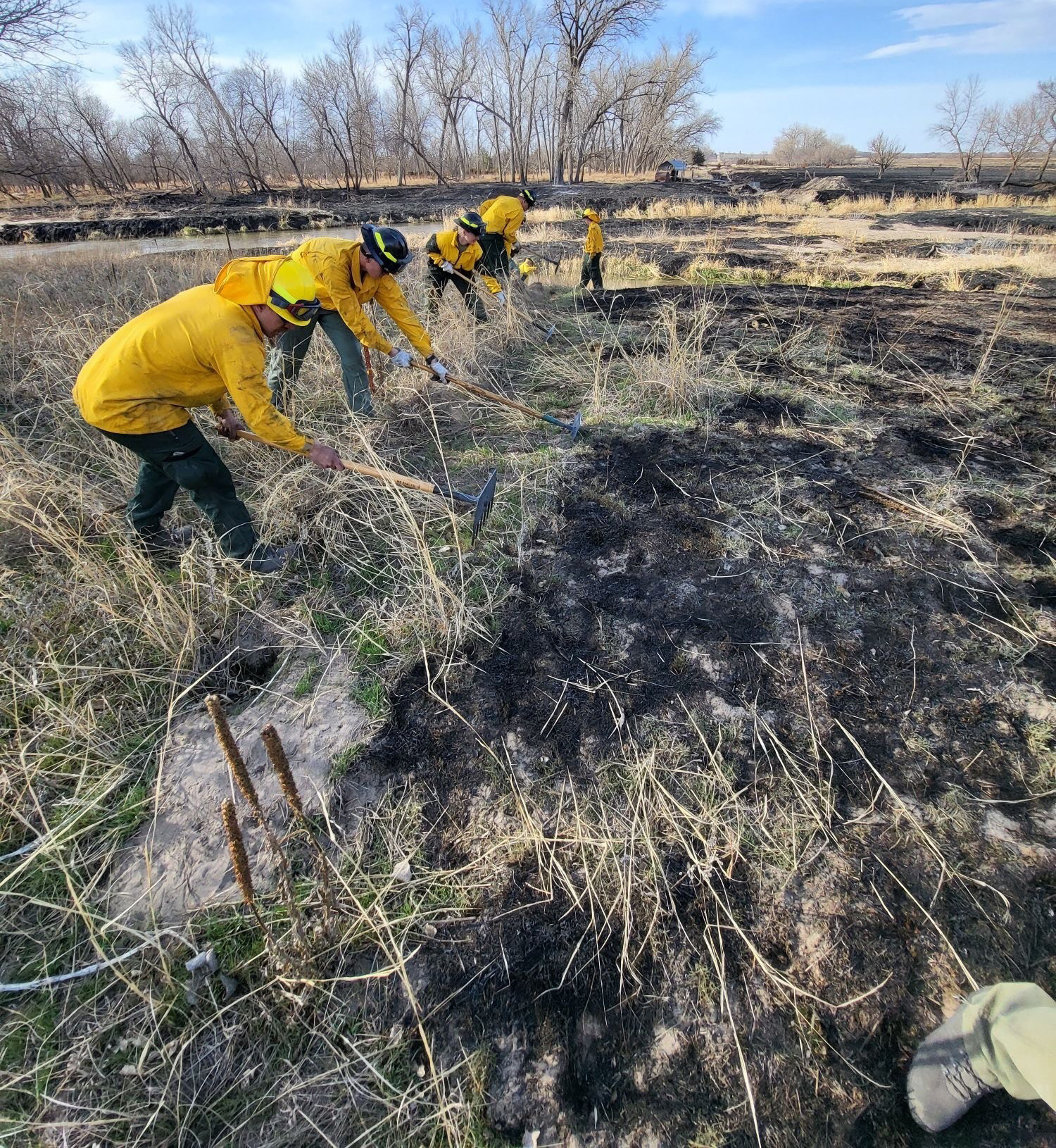 Nebraska National Guard battles wildfire by air and ground > National ...