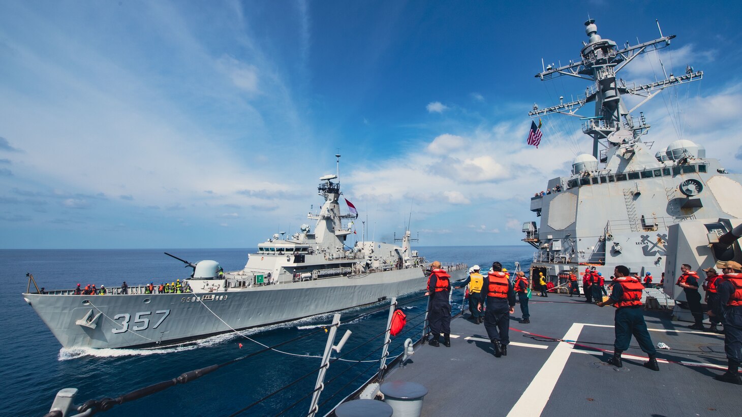 The Arleigh Burke-class guided-missile destroyer USS Momsen (DDG 92) and the Tentara Nasional Indonesia-Angkatan Laut, Bung Tomo-class corvette KRI Bung Tomo (FF 357) conducted bilateral training, providing the U.S. and Indonesian navies an opportunity to exercise and work together towards common maritime goals. Bilateral operations like this one reassure our allies and partner of the U.S. commitment to maintaining a free and open Indo-Pacific.