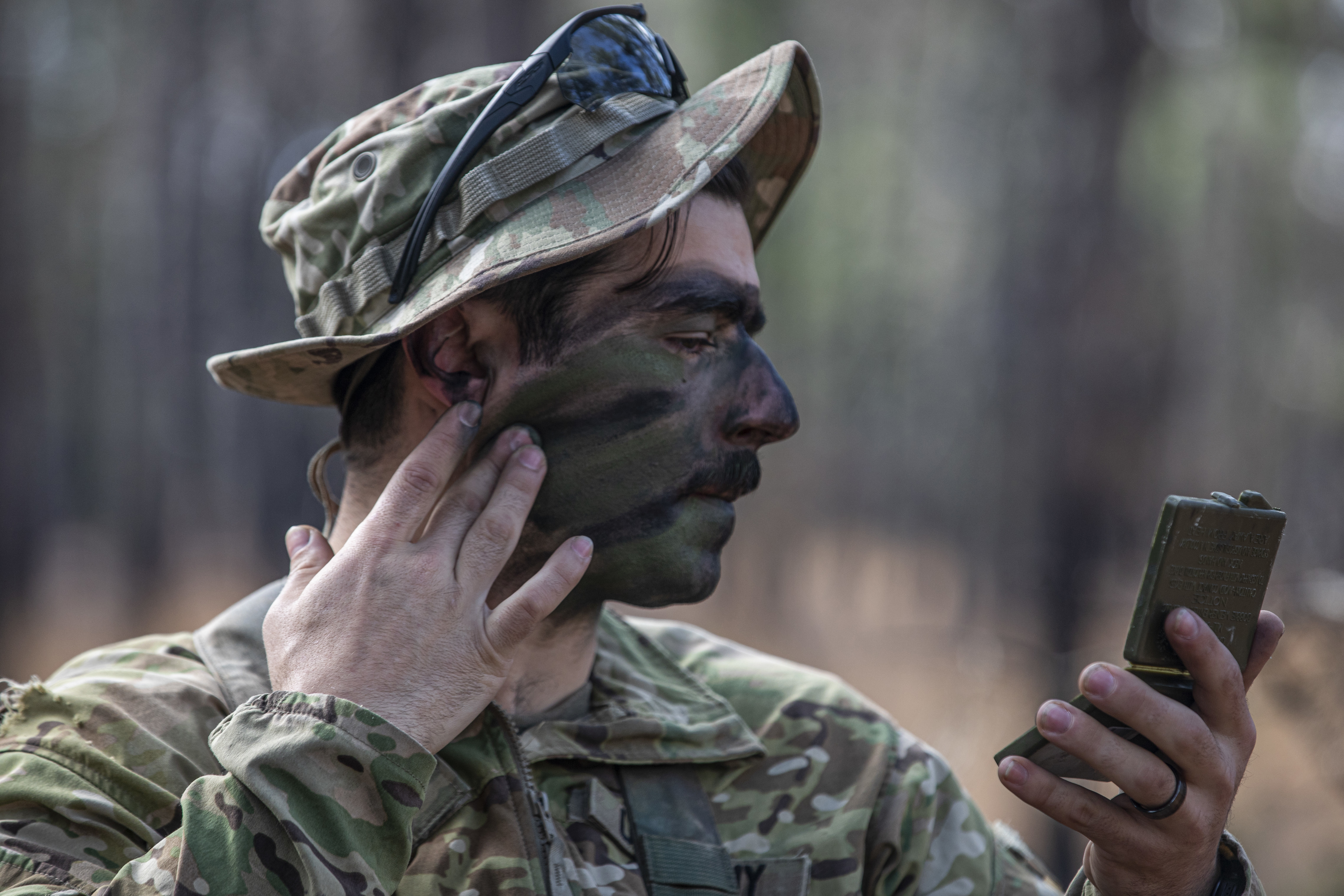 Blast-Resistant/Heat-Resistant Camouflage Face Paint Developed for U.S.  Military Infantry Warfighters: Will the New Camo Face Paint Incorporate  Thermal/IR (Infrared) Camouflage Aspect? –  (DR): An  online tactical technology and