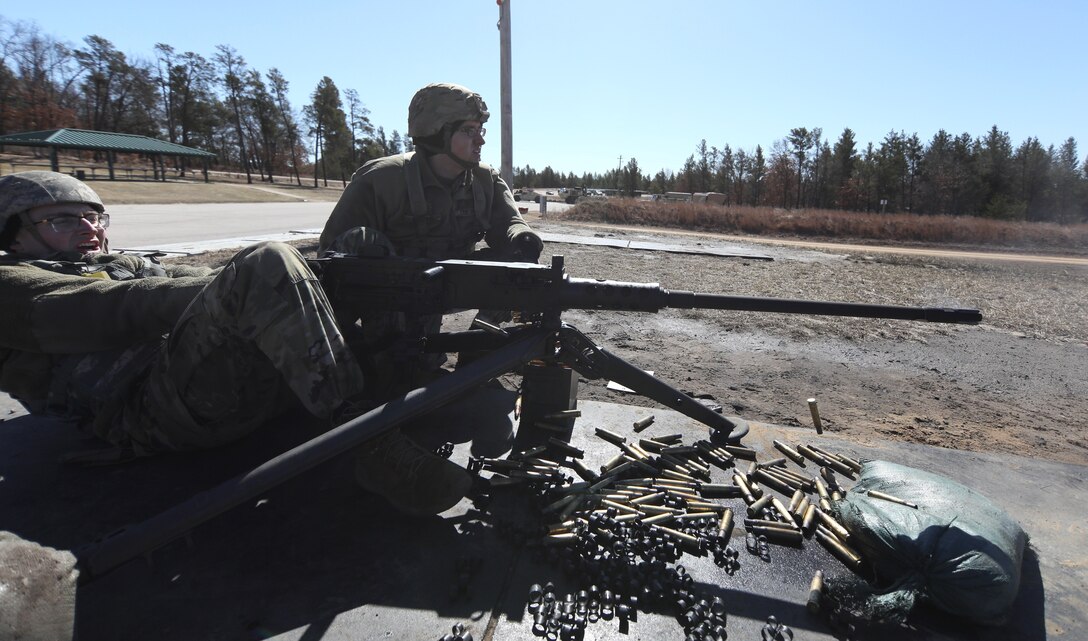 Transportation Soldiers qualify with .50 caliber machine guns