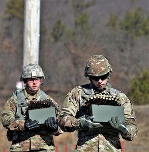 Transportation Soldiers qualify with .50 caliber machine guns