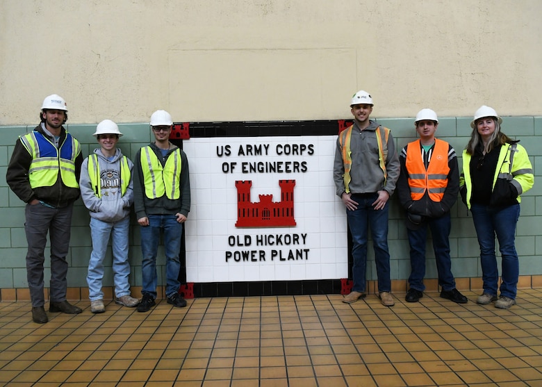 Lipscomb University students toured Old Hickory Powerplant in Hendersonville, Tennessee on March 25, 2022, to learn more about how civil infrastructures function and prepare them for the workforce upon graduation.