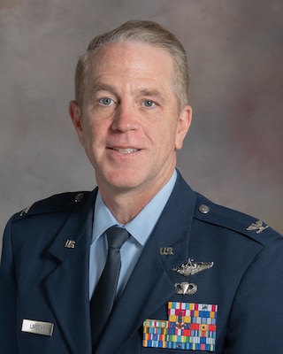 Larsen, Col Peter - USAF