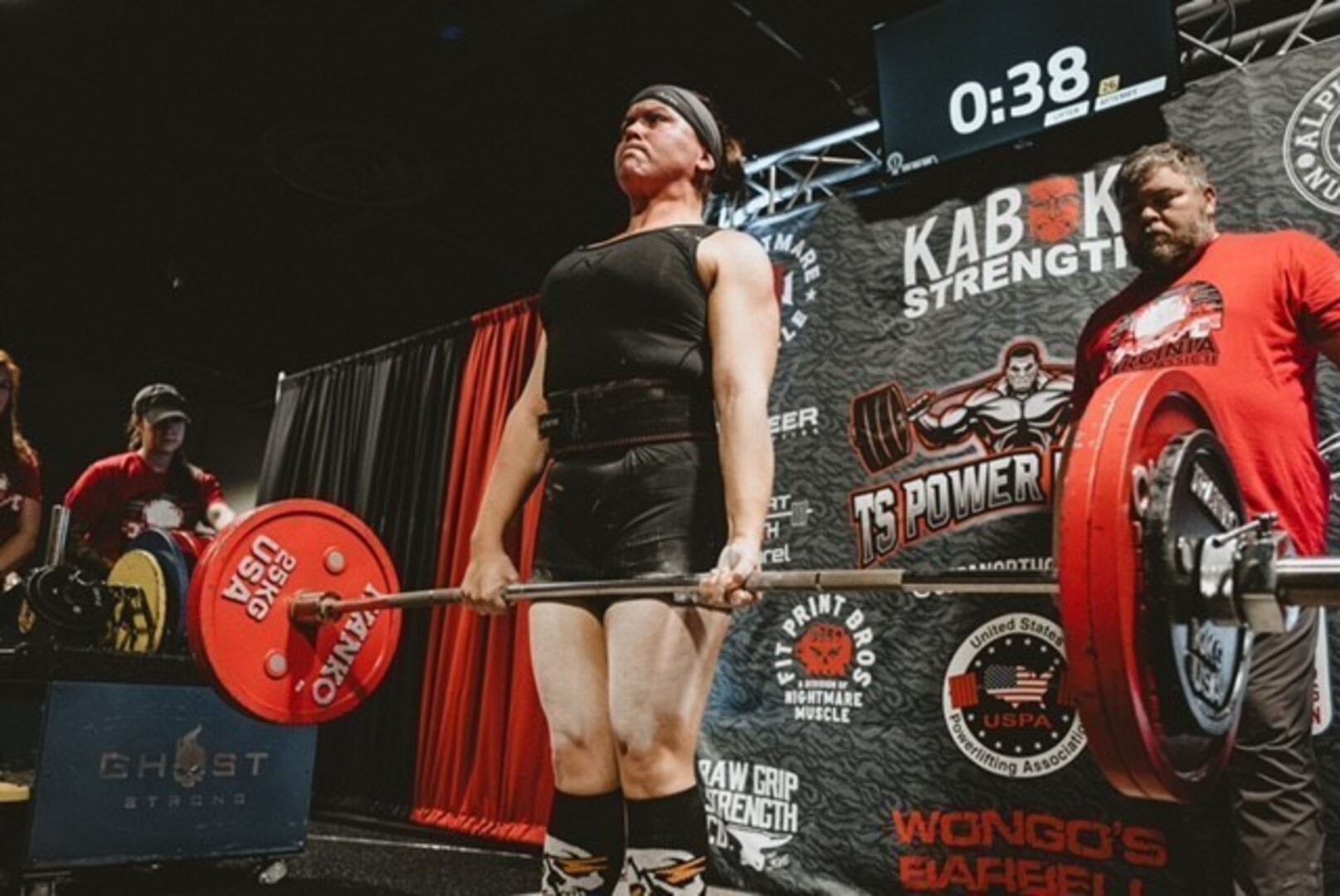 U.S. Navy Lieutenant Commander Holly Vickers competed in the United States Powerlifting Association’s Virginia Beach Classic on March 26, 2022, taking home the top spot for her weight class. Photo used with permission from DVXT Images.