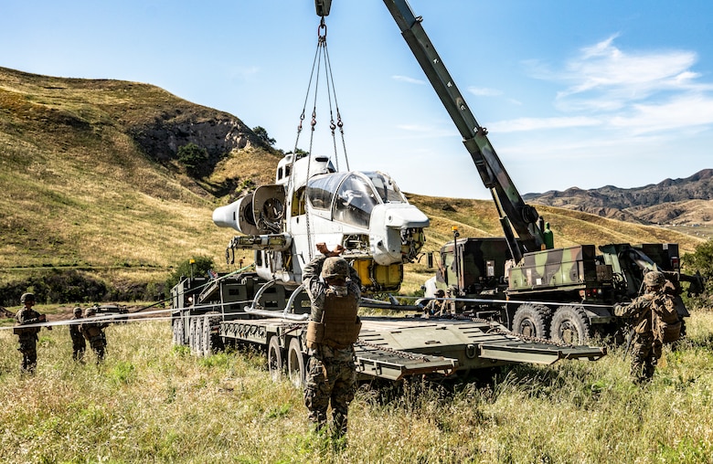 US Marines Conduct Realistic Training Exercises