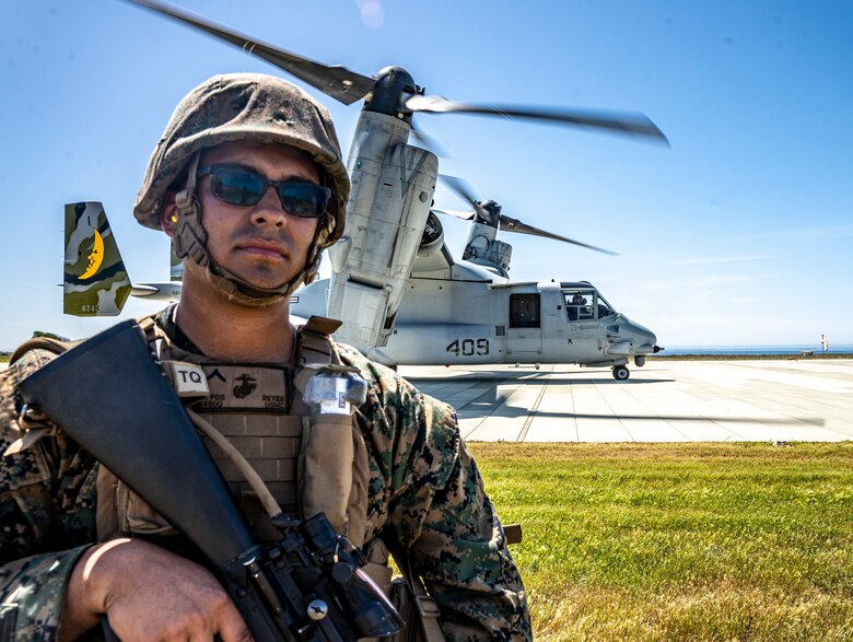 US Marines Conduct Realistic Training Exercises