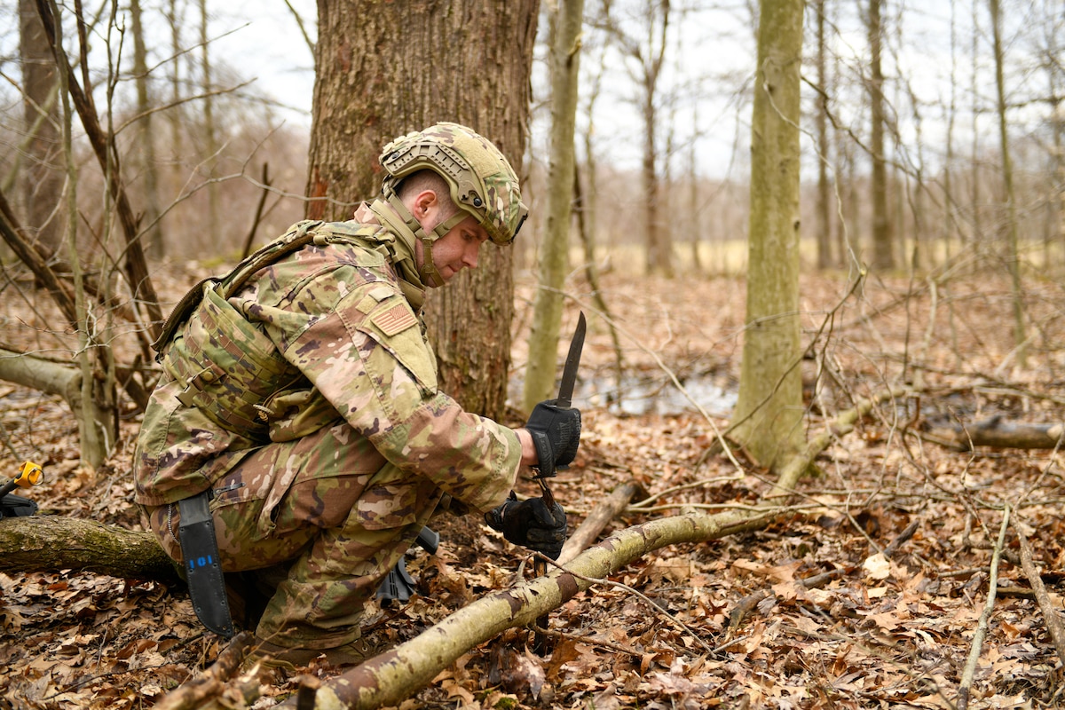 The 910th Civil Engineer Squadron joined the 910th Security Forces Squadron for a 24-hour field exercise in which the units established a bare base and provided perimeter defense, March 31 to April 1, 2022.